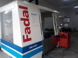 Fadal VMC 4525 (3 оси)Вертикальный обрабатывающий центр с ЧПУ