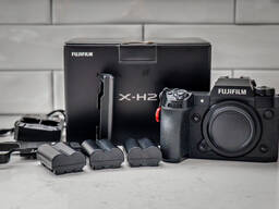 FUJIFILM X-H2 Aynasız Fotoğraf Makinesi