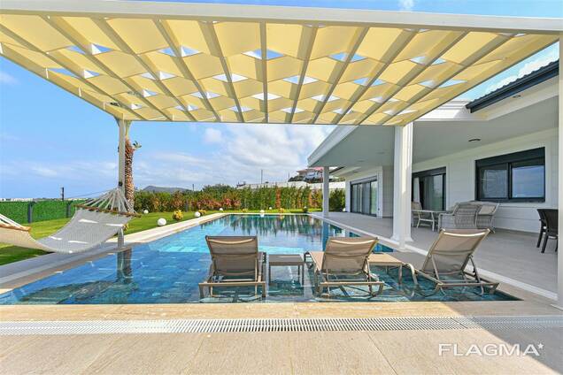 Gazipaşa'da özel havuzlu lüks villa