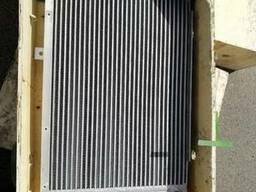 Komatsu Радиа́тор