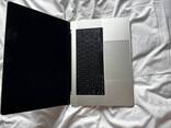 MacBook Pro - photo 2