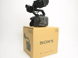 Sony FX6 tam kare sinema kamerası (sadece gövde)