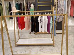 Стойки-вешало для одежды