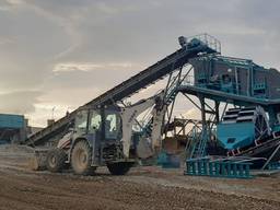 Вибрационный грохот 2,4 Х 6 м – 300 т/ч