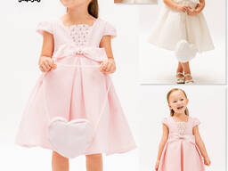 Жаккардовое платье с деталями камушек и сумкой